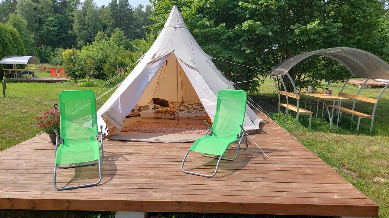 Glamping Fluffy Horns - Glempings Pukainie Ragi Hotel Plieņciems Exterior foto